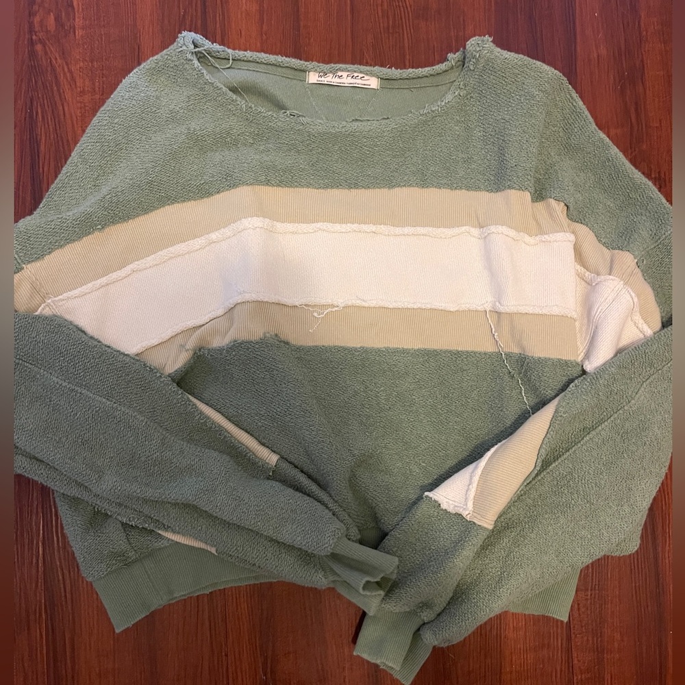 Free People Cropped Pullover